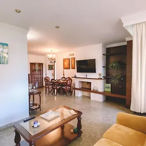 https://apartamento-playamar-2.1costadelsol.com