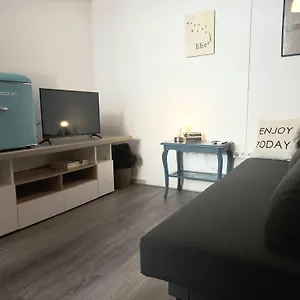 https://apartamento-en-el-centro-a-10-min-de-la-playa.es-andalucia.com